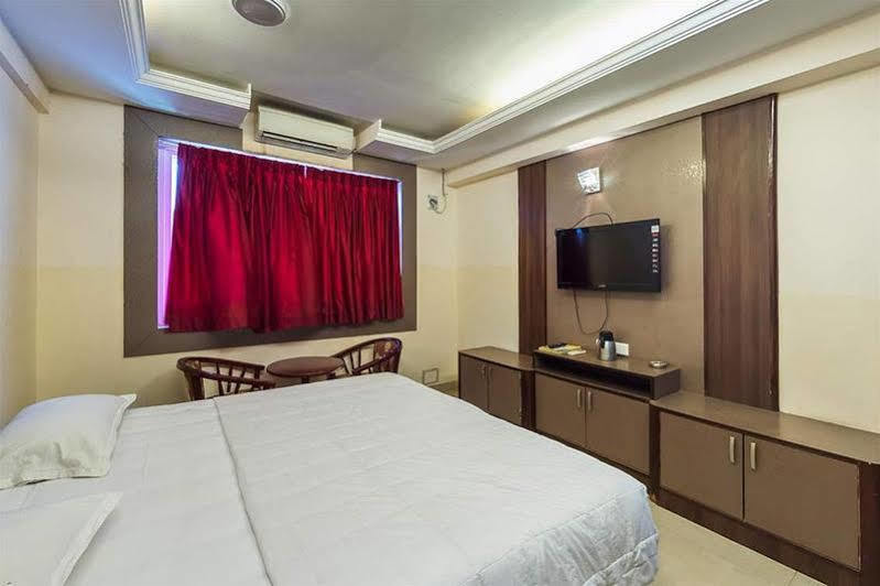 Hotel Mars Csennai Kültér fotó